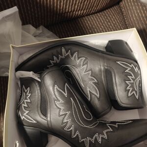 Black Embroidered Women's Ankle Boots